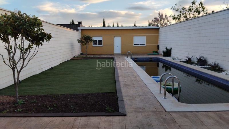 Foto 76036bf4-89d6-45af-b67e-778985b725d6. Casa amb piscina a Carrión de Calatrava