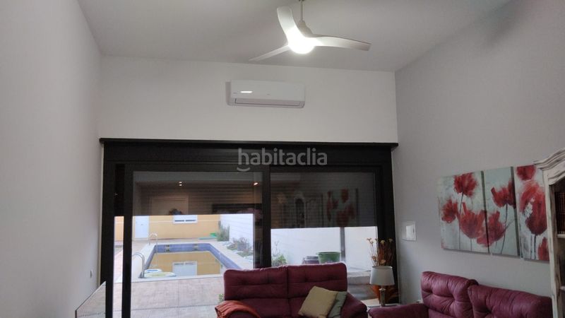 Foto 97975065-cc43-4383-a563-bfc8c5e729c5. Casa amb piscina a Carrión de Calatrava