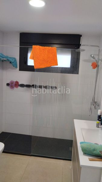 Foto c292affe-a78a-4f72-aee5-3191686ebaf9. Casa amb piscina a Carrión de Calatrava
