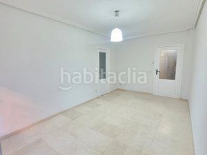 Foto d4be3210-a18f-46fb-876a-e22d70f2ab97. Pis amb calefacció a El Torreón - Los Ángeles - El Pilar Ciudad Real