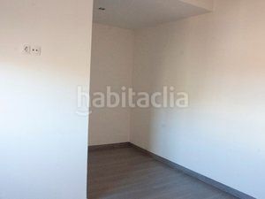 Foto c7865d24-833a-4d0a-8de0-65e899af58ff. Dúplex amb calefacció a Miguelturra