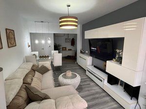 Pis  Alonso céspedes guzmán. Piso en venta en calle alonso céspedes guzmán