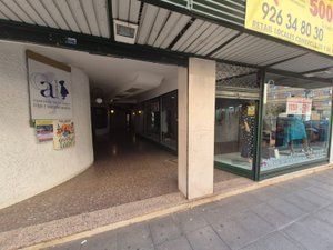 Local Comercial a Postas