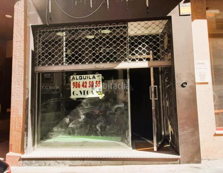 Foto c7f09a55-2d47-4241-91cf-cd5297703d54. Alquiler local comercial en pintor laxeiro 12 en Plaza Independencia Vigo