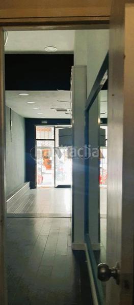 Foto 814cde23-61af-4e45-9494-98816d647414. Lloguer local comercial a pintor laxeiro 12 a Plaza Independencia Vigo