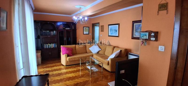 Foto 45ba9b88-819c-46e9-995f-f81c20e5881e. Flat with heating in O Castro Vigo