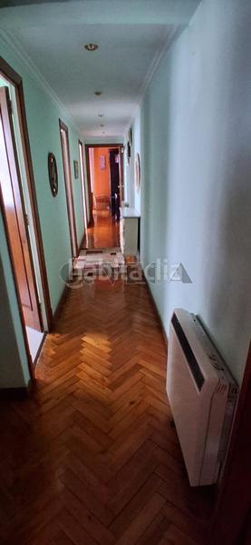 Foto 3317f52b-9245-4e60-afb9-d92cfc581354. Piso en O Castro Vigo