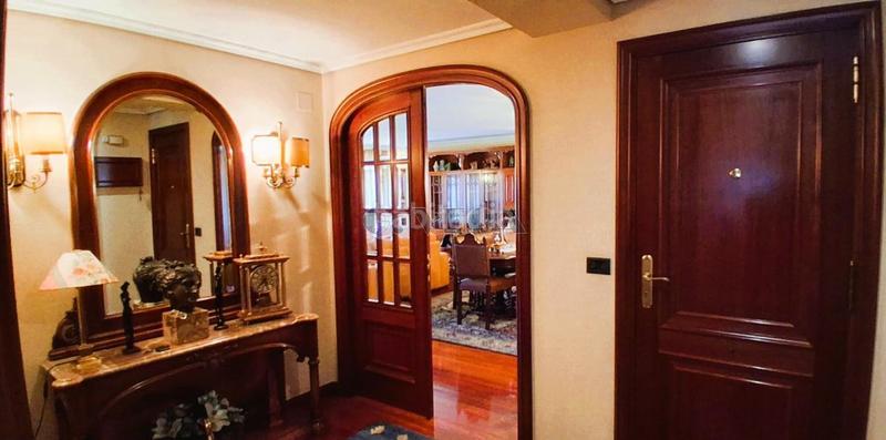 Foto df40e214-15a3-4bc5-a0ed-056d4a65597a. Appartement avec chauffage parking dans Plaza Independencia Vigo
