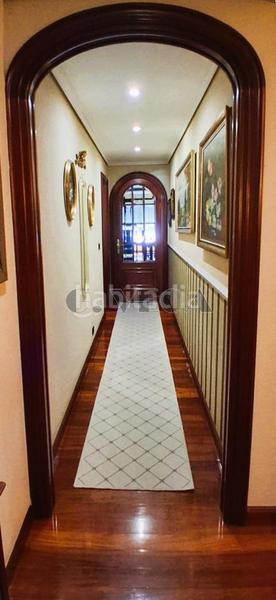 Foto 1745880a-d157-4a05-8a91-65ae255f5762. Piso en Plaza Independencia Vigo
