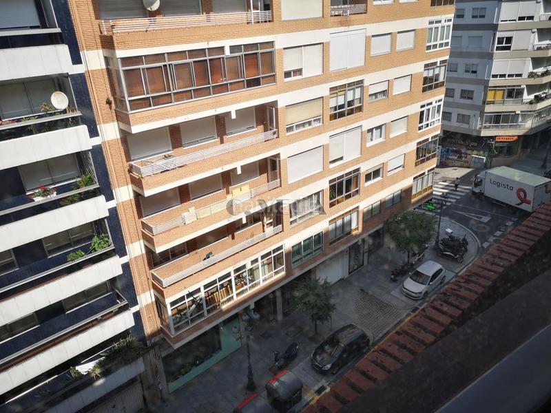 Foto 7615c81b-64be-4cff-857d-0ce5adf0d8d7. Appartamento con riscaldamento parcheggio in Berbés - Peritos Vigo