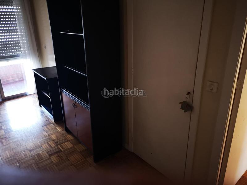 Foto e7073238-4bab-4613-a63a-8ae226a7c359. Appartamento con riscaldamento parcheggio in Berbés - Peritos Vigo