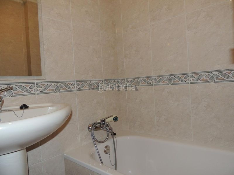 Foto 47f25fa8-55a6-4f35-98ab-7a9ff2ffe5a6. Piso en gerona 6 en Plaza Independencia Vigo