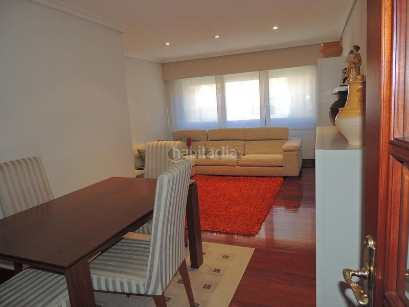 Foto 5576840d-3dce-4bf9-bb53-cf6b8fd6805e. Piso en gerona 6 en Plaza Independencia Vigo