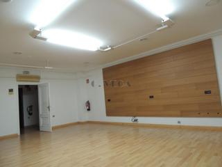 Geschäftsraum in ZAMORA 110