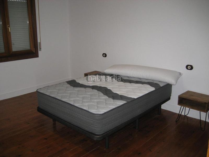 Foto 2b7cd974-4cfa-4c12-8092-4b3d8473b115. Lloguer pis a gran vía 152 a Plaza Independencia Vigo