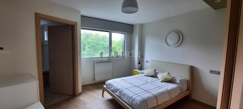 Foto 774055f4-2fe3-4bf8-bbef-3de23bccc52a. Flat with heating parking in Sardoma - Castrelos Vigo