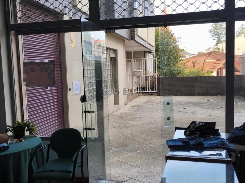 Foto a95ddc20-7a17-47a8-8772-62e7adf9e2aa. Affitto locale commerciale in camelias 114 in Plaza Independencia Vigo