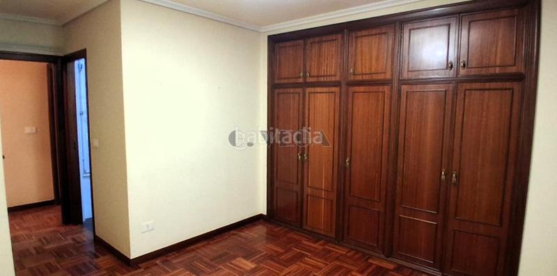 Foto 61952783-f3e6-41ba-9682-f2d4c2b3f844. Etagenwohnung mit heizung parking in Plaza Independencia Vigo