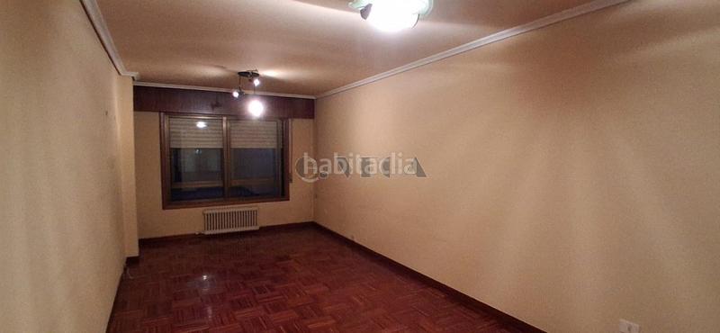 Foto e57548d6-571a-4c11-8cfa-1d9da637f134. Etagenwohnung mit heizung parking in Plaza Independencia Vigo