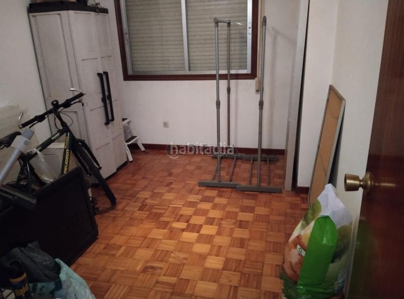 Foto e1944836-4177-4e5d-9bfc-d4175830d7ed. Piso en Berbés - Peritos Vigo