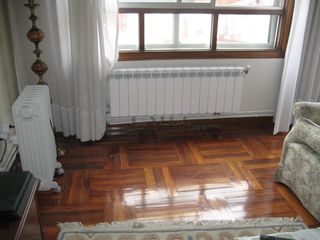 Miete Etagenwohnung  Gran via 170