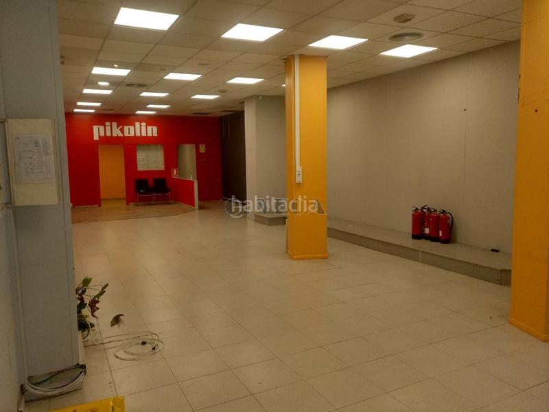 Foto 2e5b91c8-6011-46a3-9aef-a4614d7ee6ee. Locale commerciale in fragoso 22 in As Travesas - Balaidos Vigo
