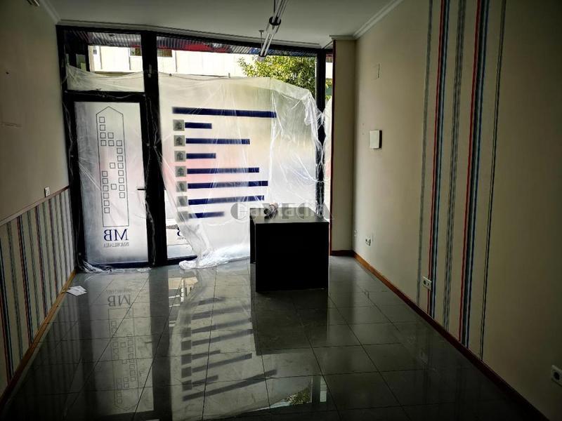 Foto a7d9e82c-b817-4606-acbc-89af28cb1b52. Rent business premise in lópez mora 29 in Plaza Independencia Vigo