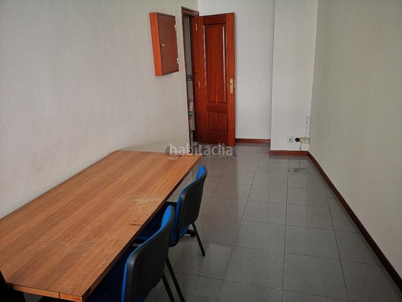 Foto 1292b4d4-558f-41fe-9820-e4bd8514f8c1. Location local commercial dans lópez mora 29 dans Plaza Independencia Vigo