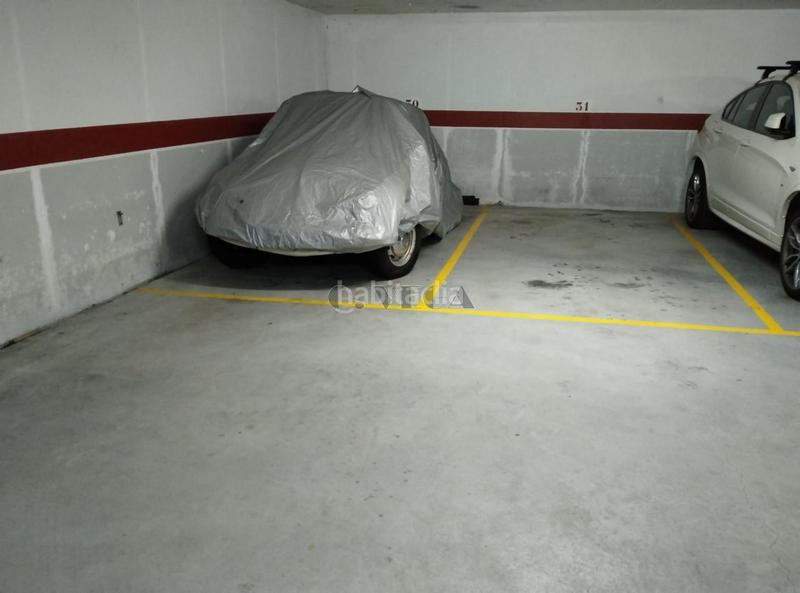 Foto d020c644-ce81-4209-a38b-592d9fba019e. Alquiler parking coche en enrique alonso xalueiro 27 en Vigo