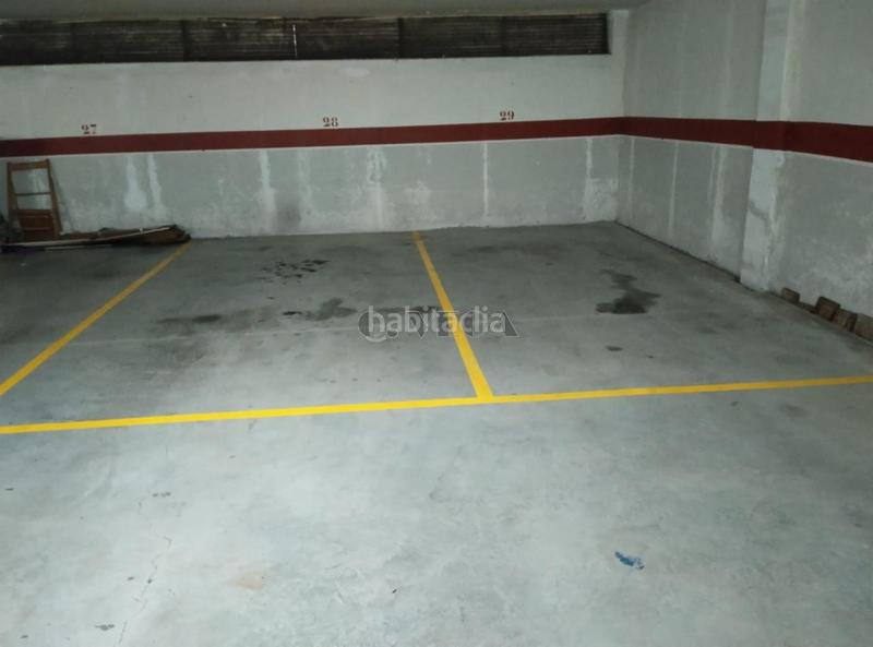 Foto 1636b207-25c9-4361-9447-8ba8c1cc67b2. Miete autoparkplatz in enrique alonso xalueiro 27 in Vigo