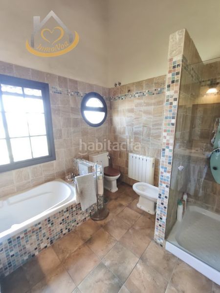 Foto 25a5889c-17cb-4e05-8b57-76b3ddee5250. Xalet amb calefacció aparcament piscina a Dehesa - Monacilla Aljaraque