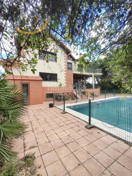 Foto 33e9eece-232e-47f8-8535-ec6808414fb2. Xalet amb calefacció aparcament piscina a Dehesa - Monacilla Aljaraque