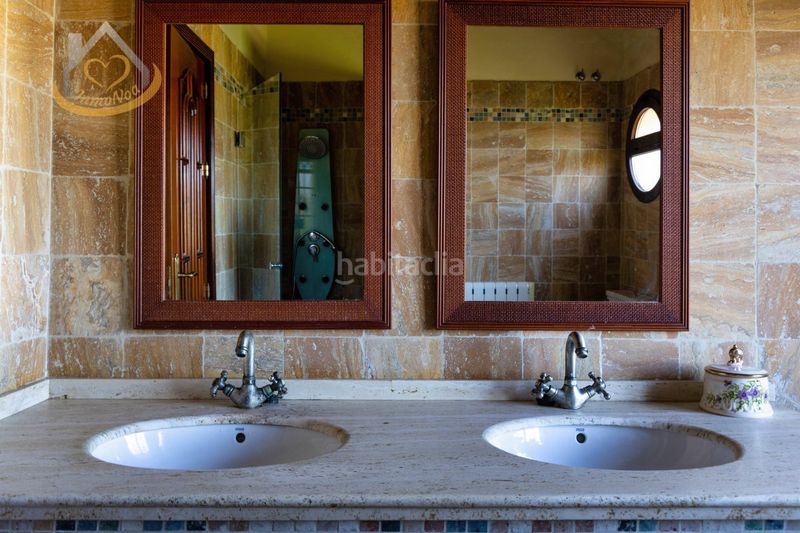 Foto 3bdbed70-d3d9-43a7-bbfc-476d8593d224. Xalet amb calefacció aparcament piscina a Dehesa - Monacilla Aljaraque