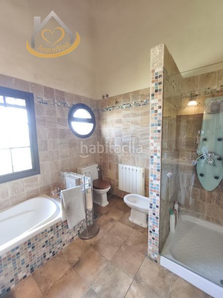 Foto 3c97873f-901b-403e-843a-fcc994bfe943. Xalet amb calefacció aparcament piscina a Dehesa - Monacilla Aljaraque