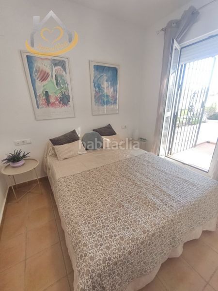 Foto 29e29e41-1b64-413e-b0ec-99c23598a0b4. Apartament amb xemeneia aparcament piscina a Islantilla golf Islantilla