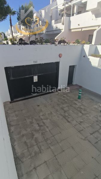 Foto 41fa5c25-16ef-4a74-ab0f-750e014656bb. Apartament amb xemeneia aparcament piscina a Islantilla golf Islantilla
