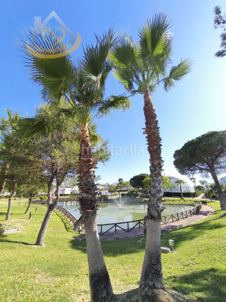 Foto 6628c679-d2c6-4d99-96f4-b6807af6695b. Apartament amb xemeneia aparcament piscina a Islantilla golf Islantilla