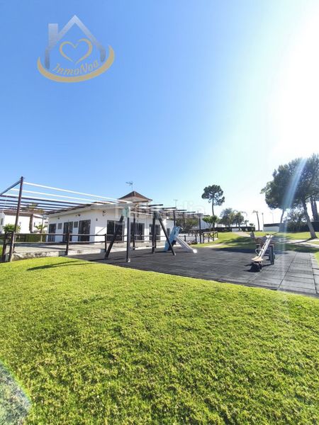 Foto 7962de44-c74a-4de4-81a1-90faf1e3bf9a. Apartament amb xemeneia aparcament piscina a Islantilla golf Islantilla