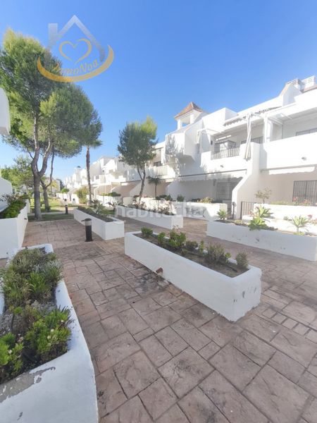 Foto c66fbd95-ed10-4080-9ec0-90feddc05bdf. Apartament amb xemeneia aparcament piscina a Islantilla golf Islantilla