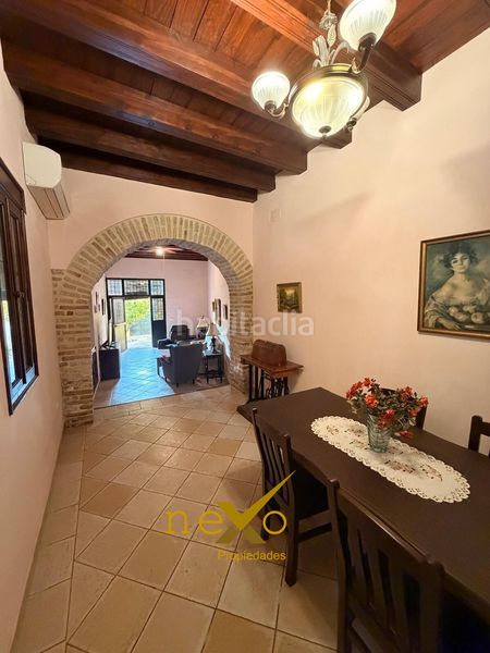 Foto 0d2cacc9-c233-44de-a835-dc0f7257acc2. Casa amb aparcament a Carmona