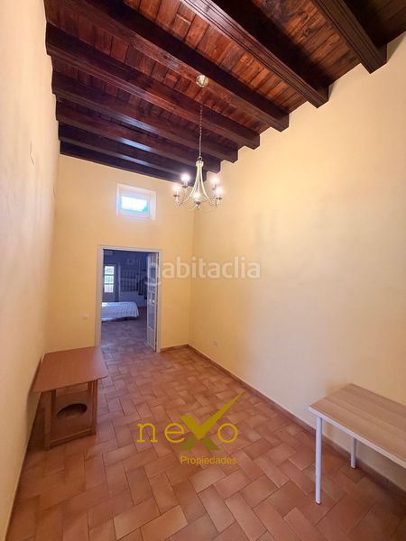 Foto bb9a49fa-806e-4f6e-bd2e-352abe519eb2. Casa amb aparcament a Carmona