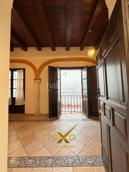 Foto c71ead07-1d04-4f9c-b8df-102aed6dab75. Casa amb aparcament a Carmona