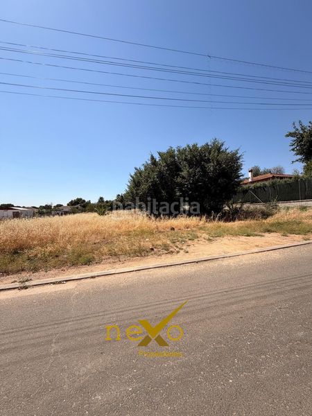 Foto 3cbda0bf-d6ba-48bf-9325-2ce0f3d7ade2. Terreny residencial a Carmona