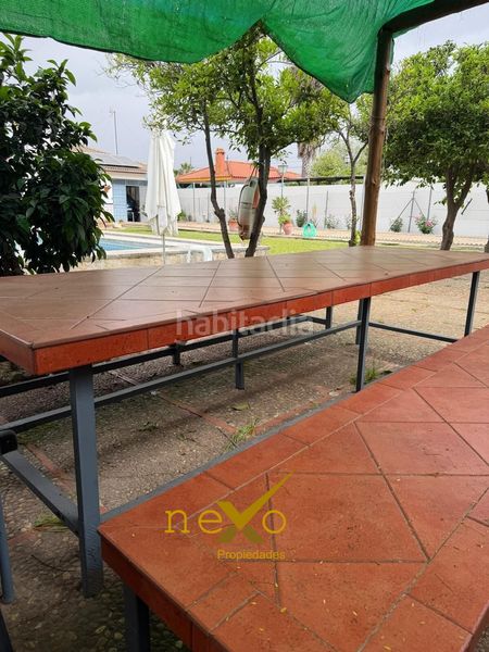 Foto 9bed88e7-ad52-405e-8dbf-488d09456982. Xalet amb aparcament piscina a Carmona