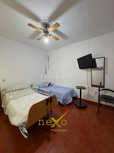 Foto a5936486-90cd-4b0c-b41a-176f4bc1b0c7. Xalet amb aparcament piscina a Carmona