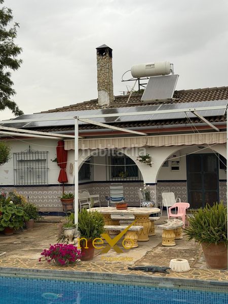 Foto fe1b716e-548c-4496-983e-4ac725c8d0e4. Xalet amb aparcament piscina a Carmona