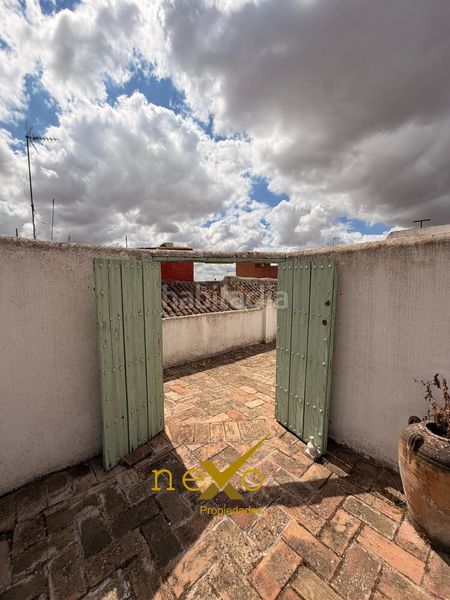 Foto 0f986a96-c75b-4ca4-9c1b-b234c1ddb44e. Casa a Carmona