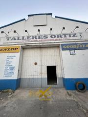 Nau industrial a Carmona