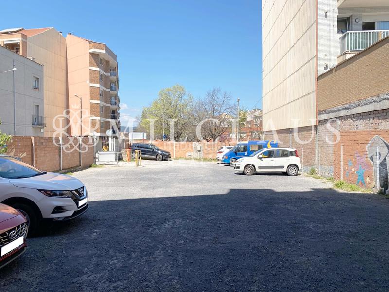 Foto 350756d1-76fb-41ba-bc4c-de3c9f52900c. Terreny residencial a Plaça Catalunya Manresa
