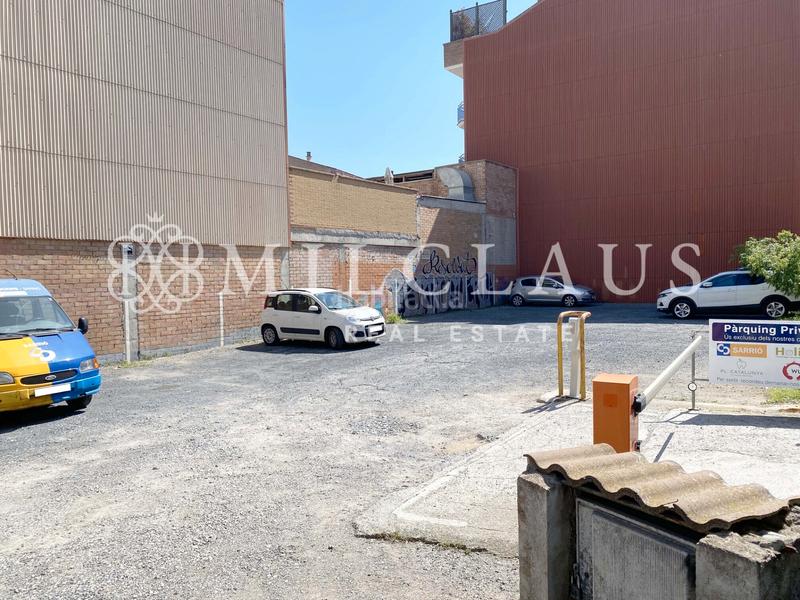 Foto 73ee1bef-7bdf-41e2-9808-7008aaf3dd26. Terreny residencial a Plaça Catalunya Manresa